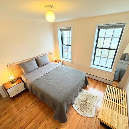 The Waltham Private Room & Bathroom John F Kennedy Jfk Lga Airport Manhattan Penn Station Bullet-Train 15 Min New York City Exterior photo